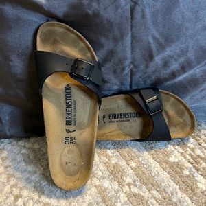 Barely worn one strap ladies Birkenstocks